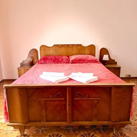 Tempio Pausania, Casa Della Nonna Apartment *