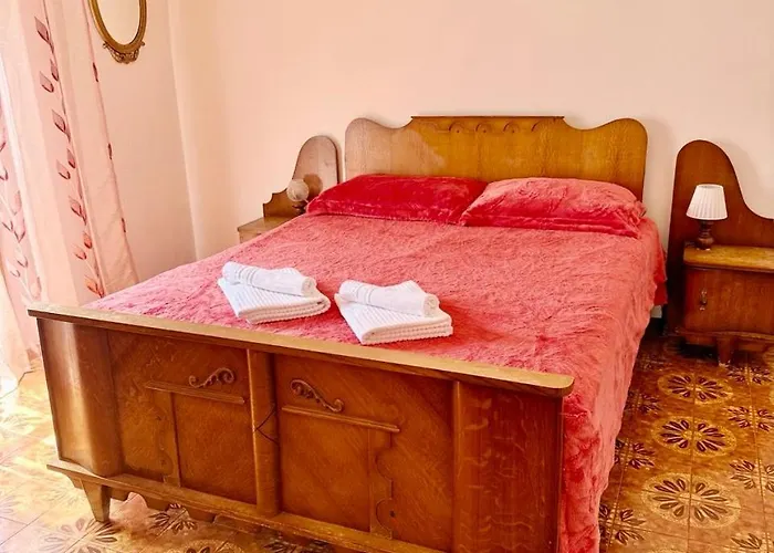 Tempio Pausania, Casa Della Nonna * Nughedu Santa Vittoria